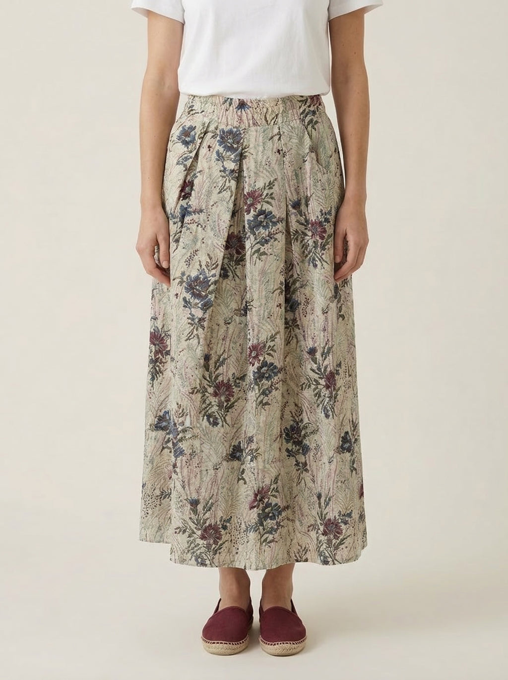 Maxi Romantic Skirt with Flowers
