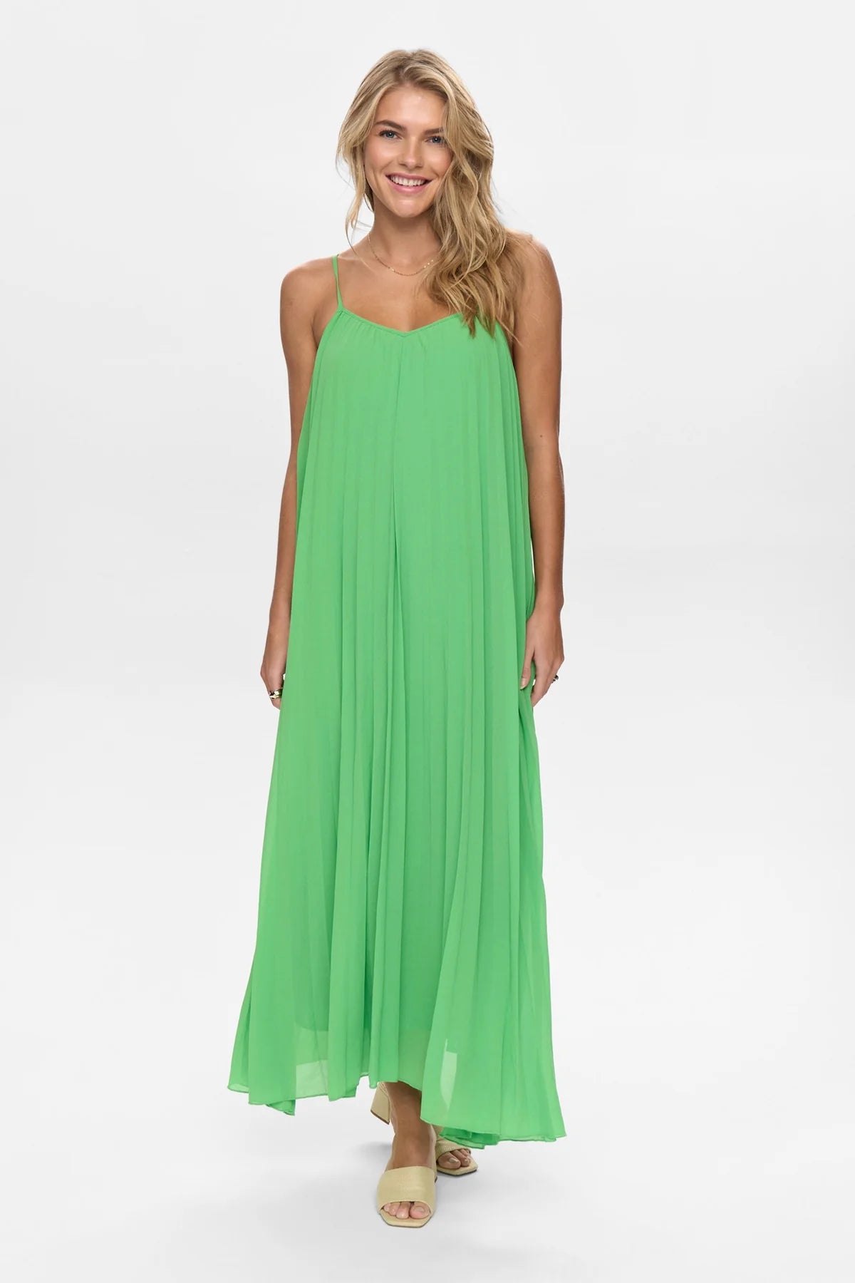 Nuparisa dress - Classic Green
