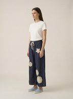 Wide Leg Jeans with Εmbroidered Flowers