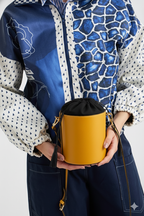 Yellow leather bucket bag - Black lining