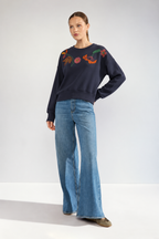 Navy jumper embroidered Flowers