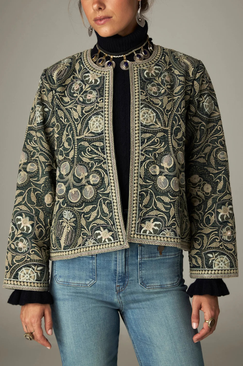 Abu Jacket Jade