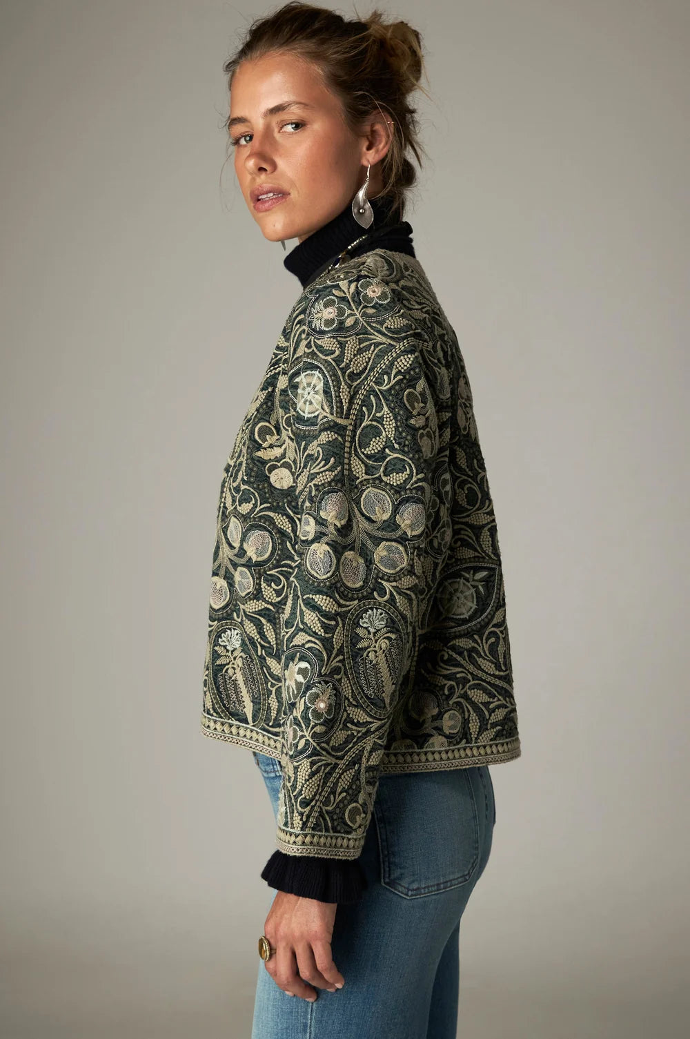Abu Jacket Jade
