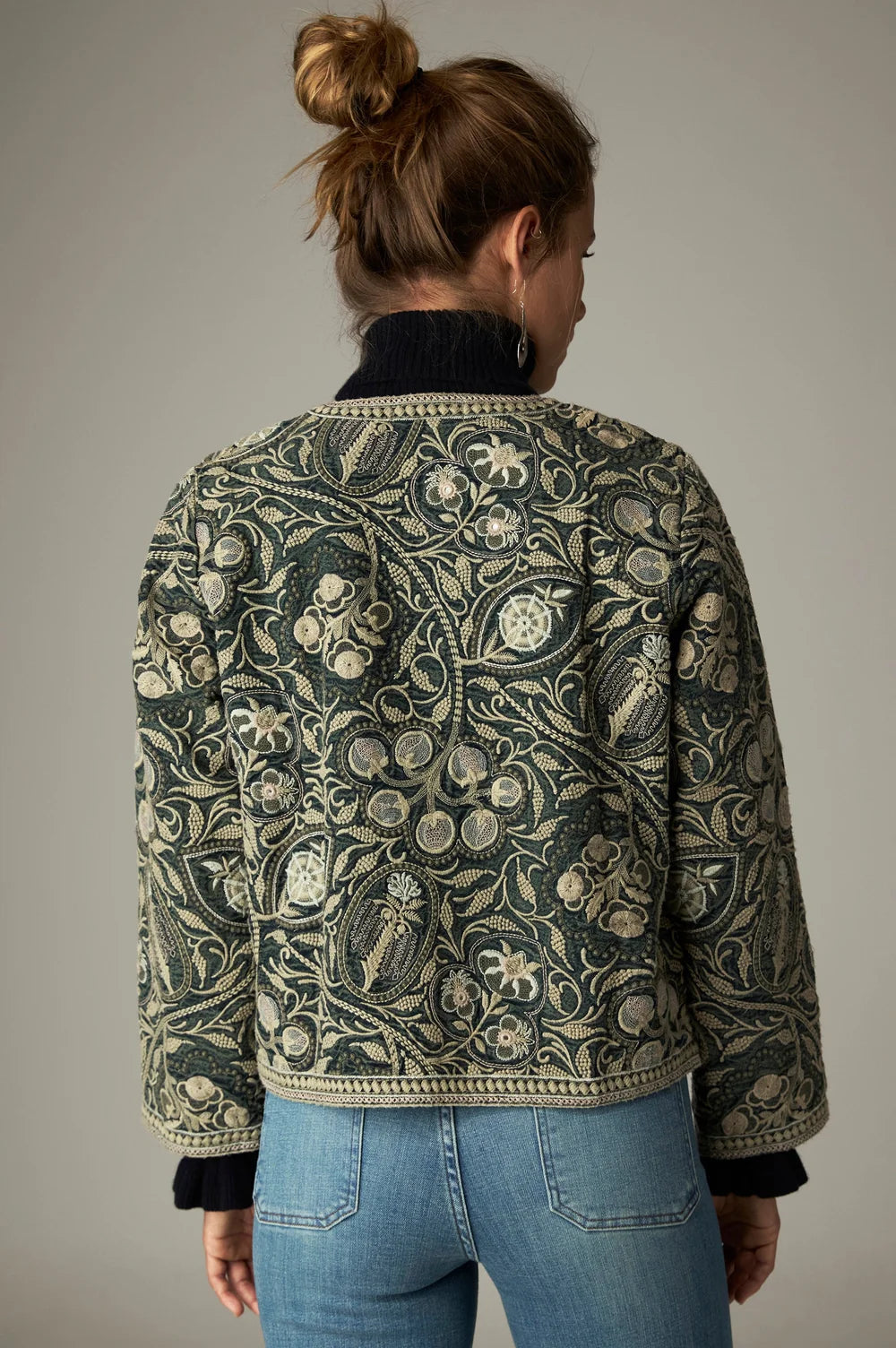 Abu Jacket Jade