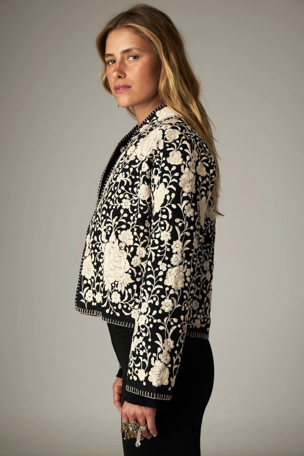 Lola Jacket Flores