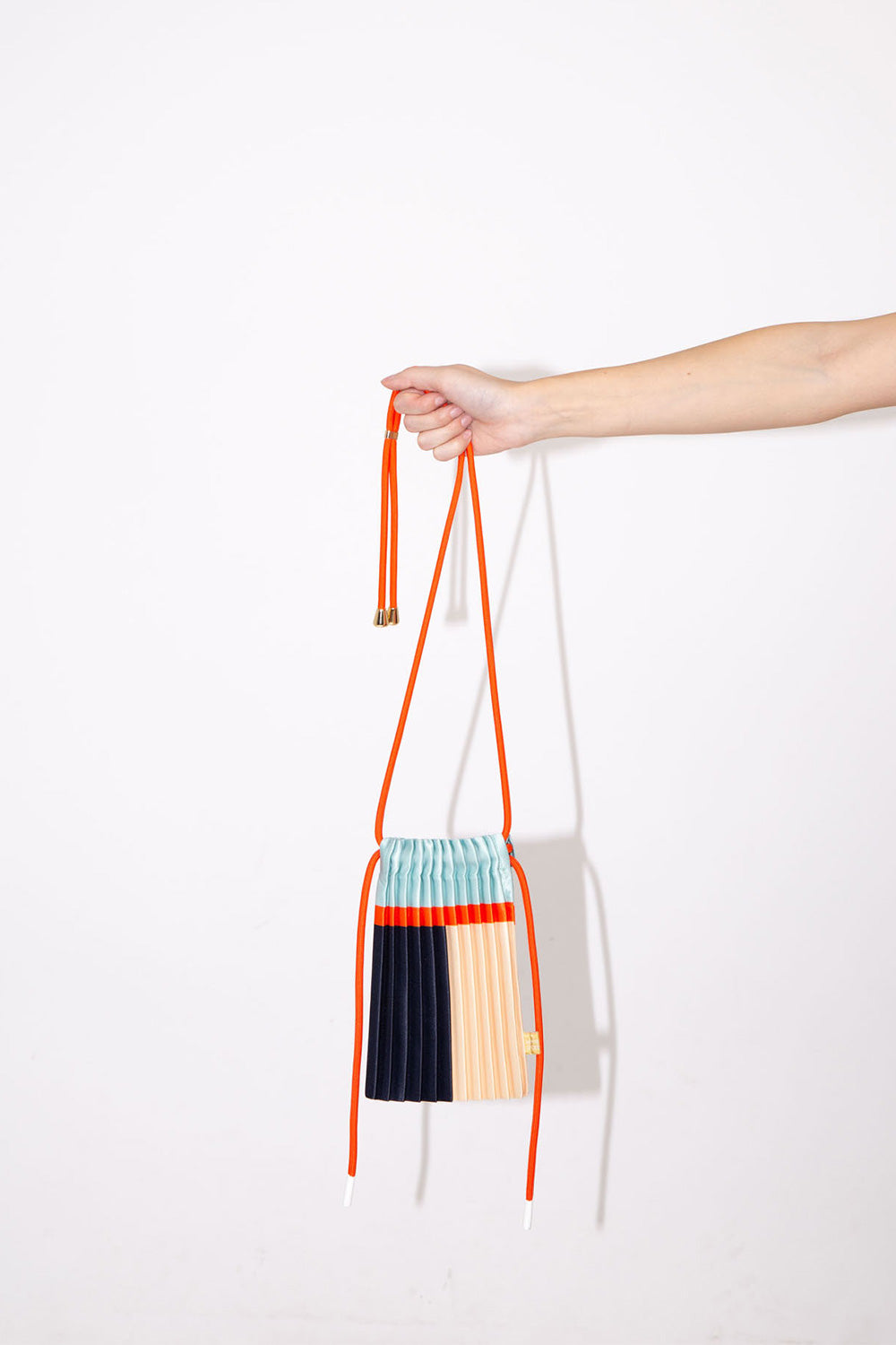 Satin pleated crossbody mini bag Blue