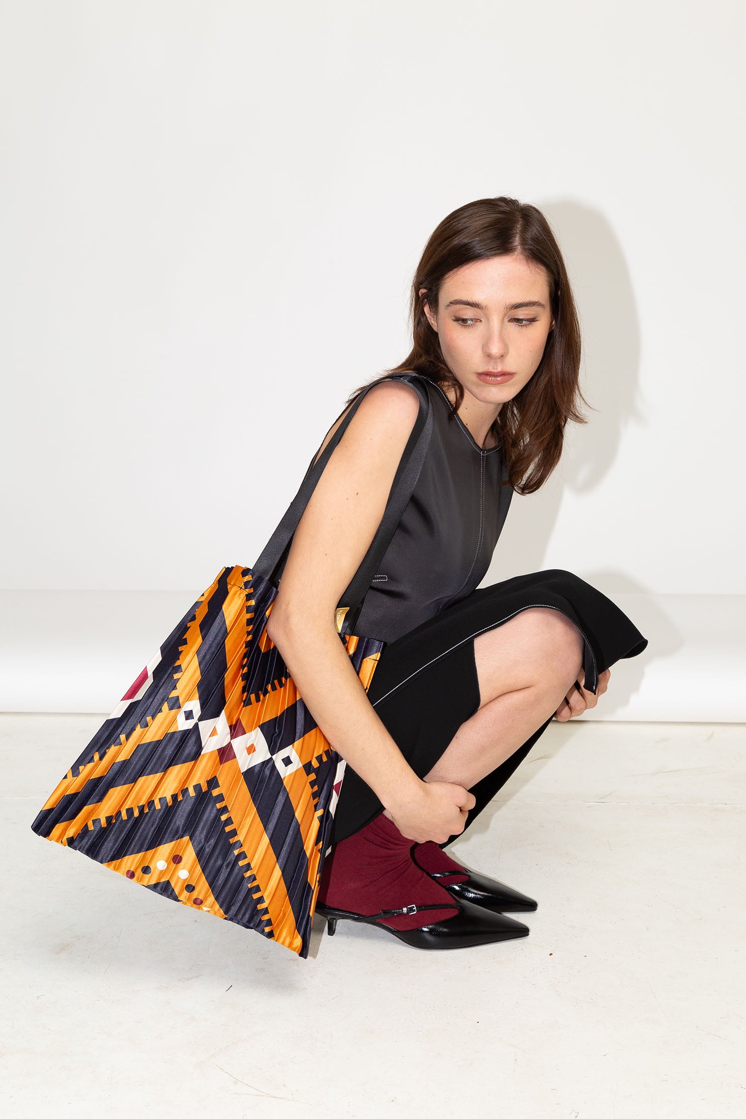 Satin pleated bag Alghero