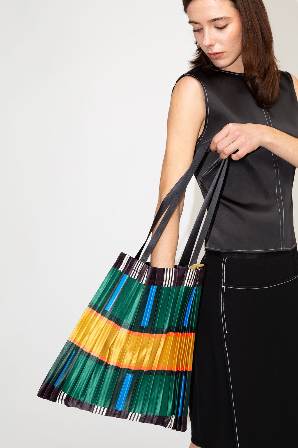 Satin pleated bag Orosei