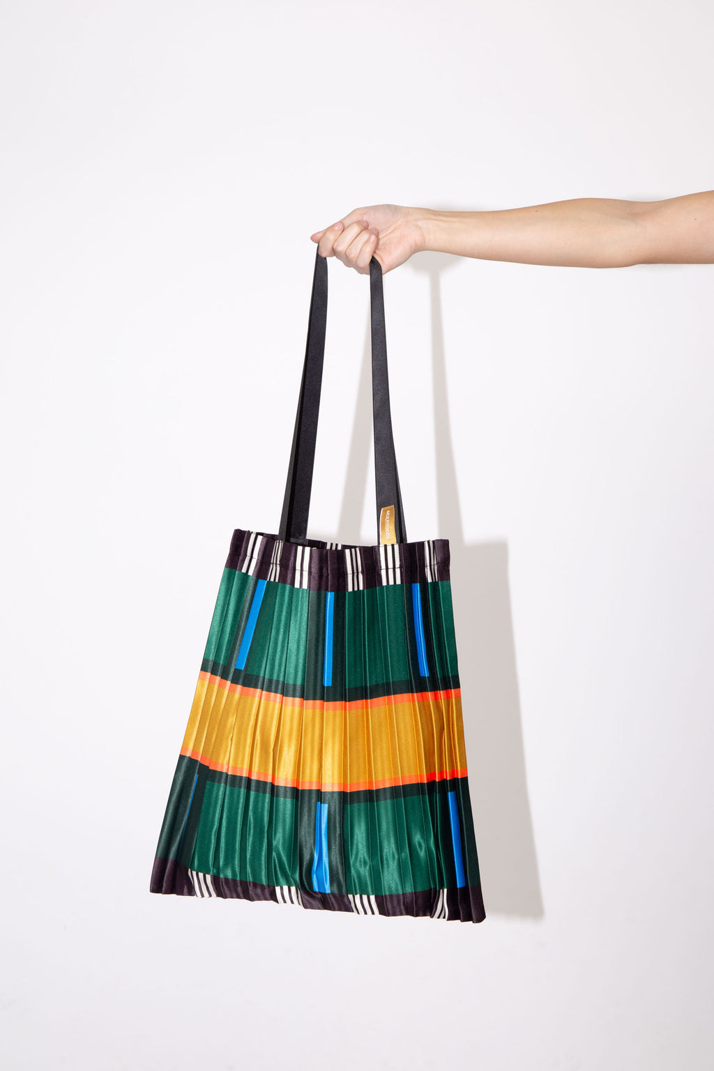 Satin pleated bag Orosei