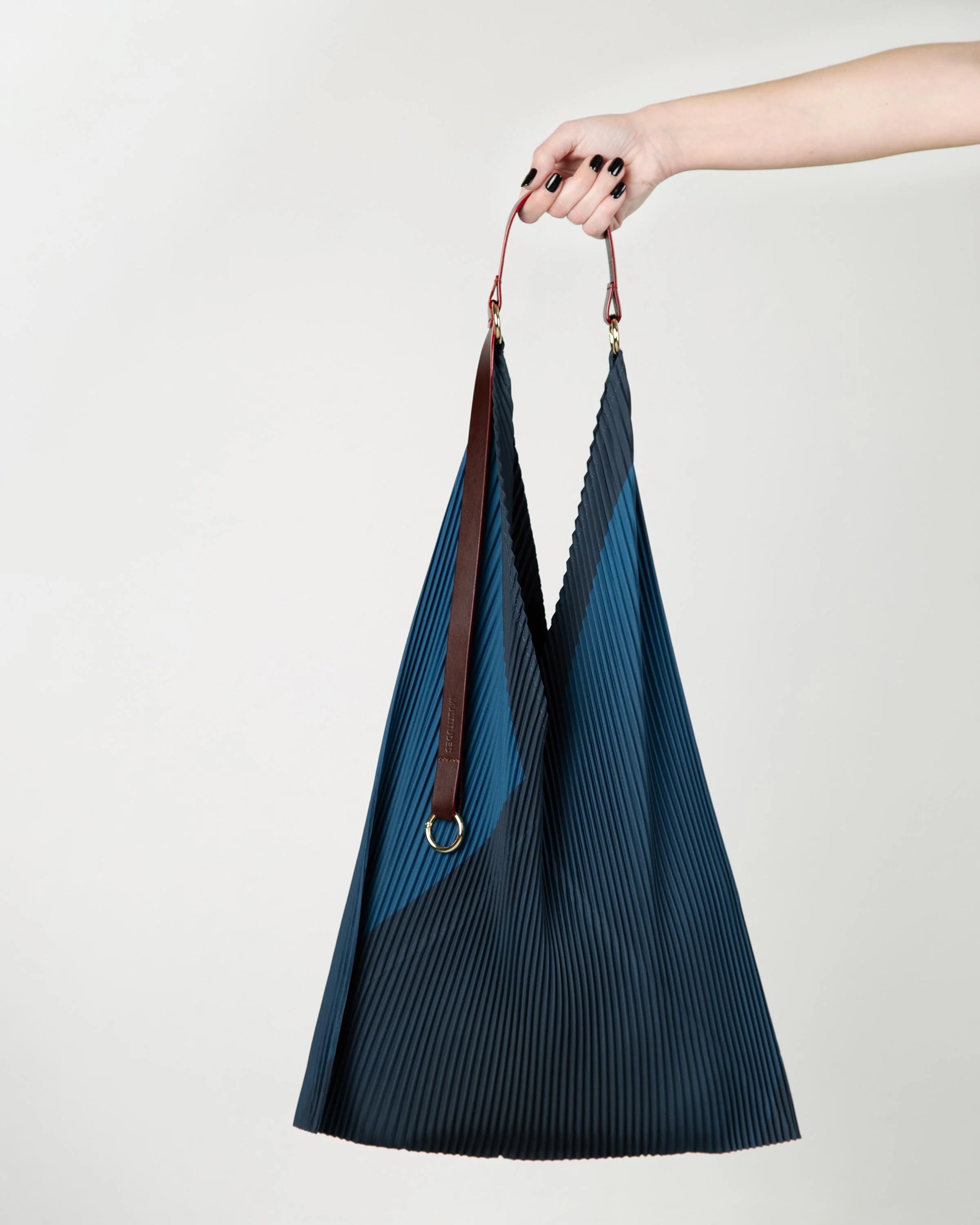 Charlize Y Bag - leather strap
