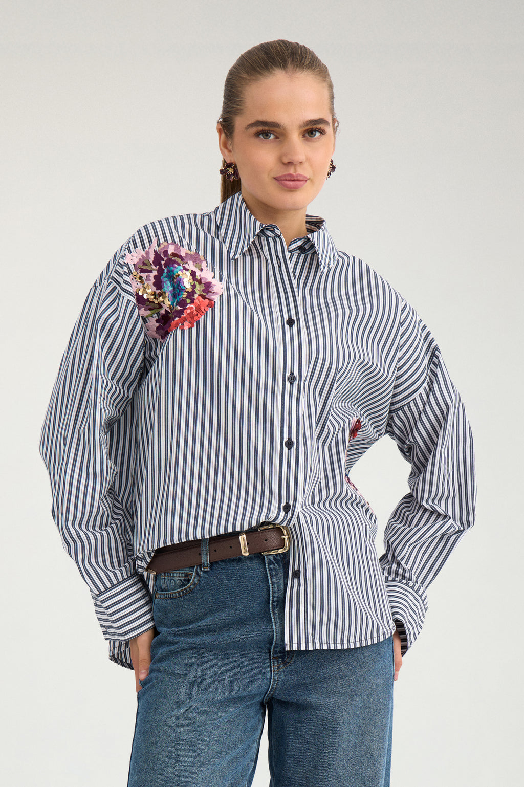 Nuelfa Oversize Shirt - Salute