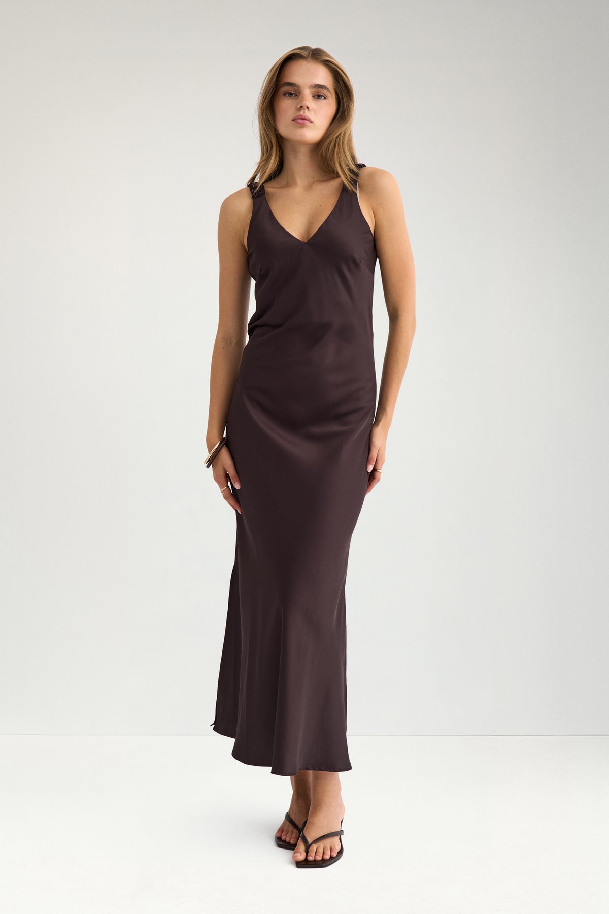 Nuevelyn Dress - Chocolate Plum