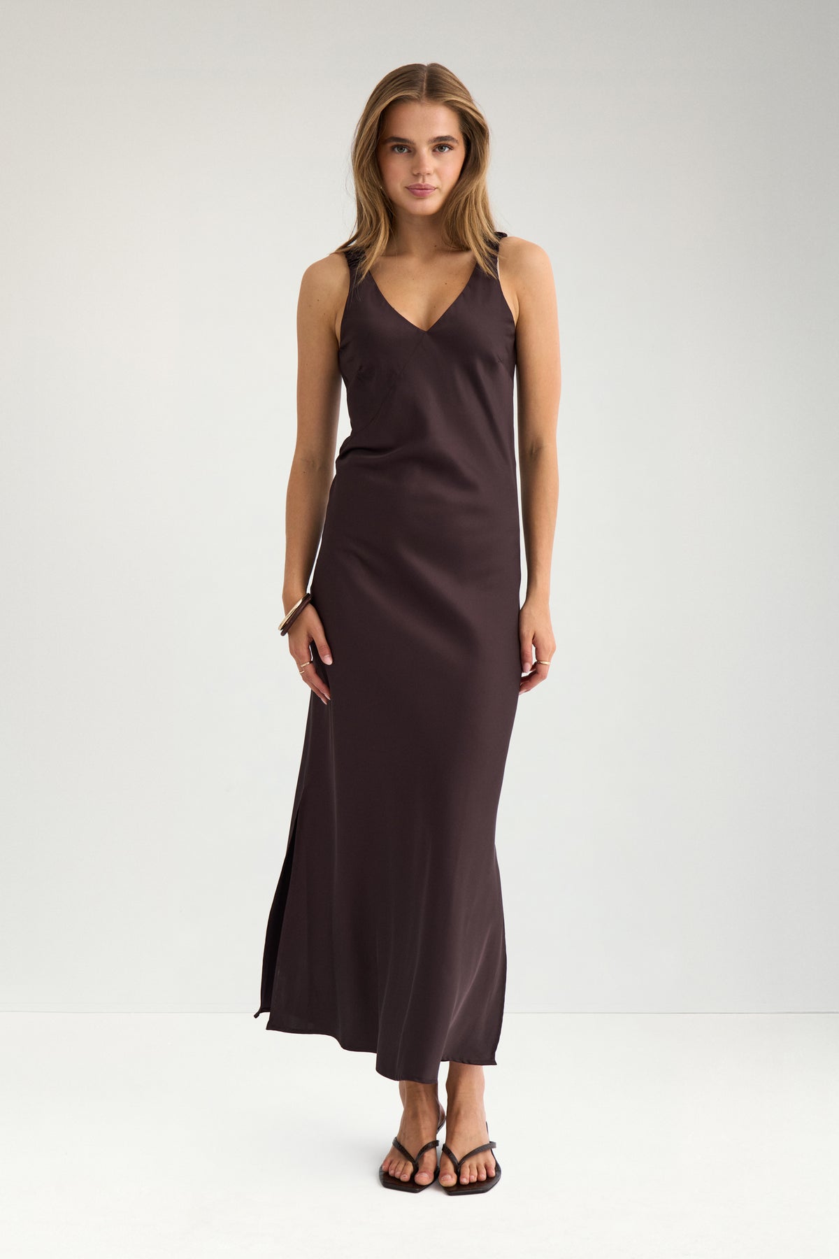 Nuevelyn Dress - Chocolate Plum