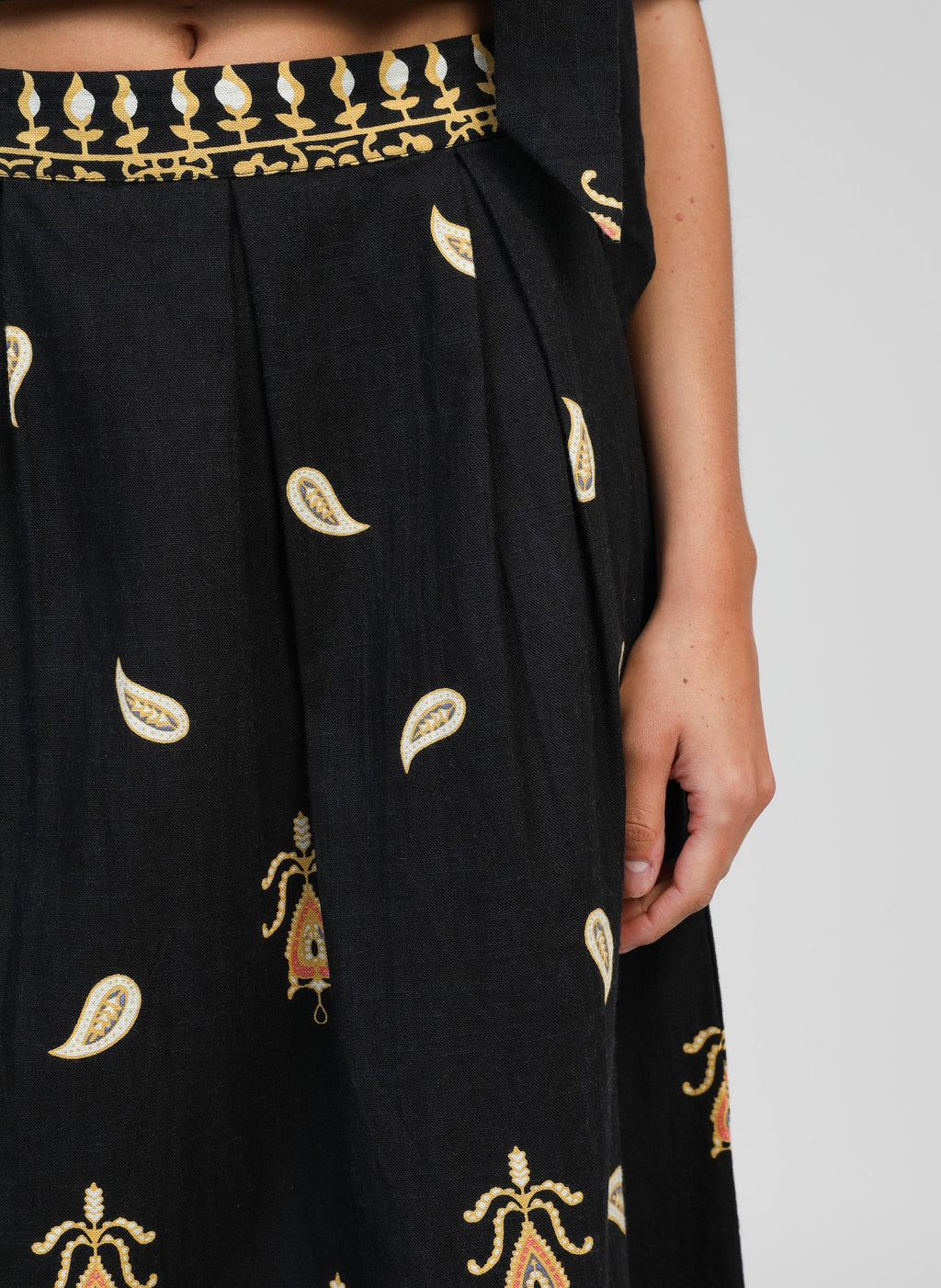Ramiro Black Long Skirt