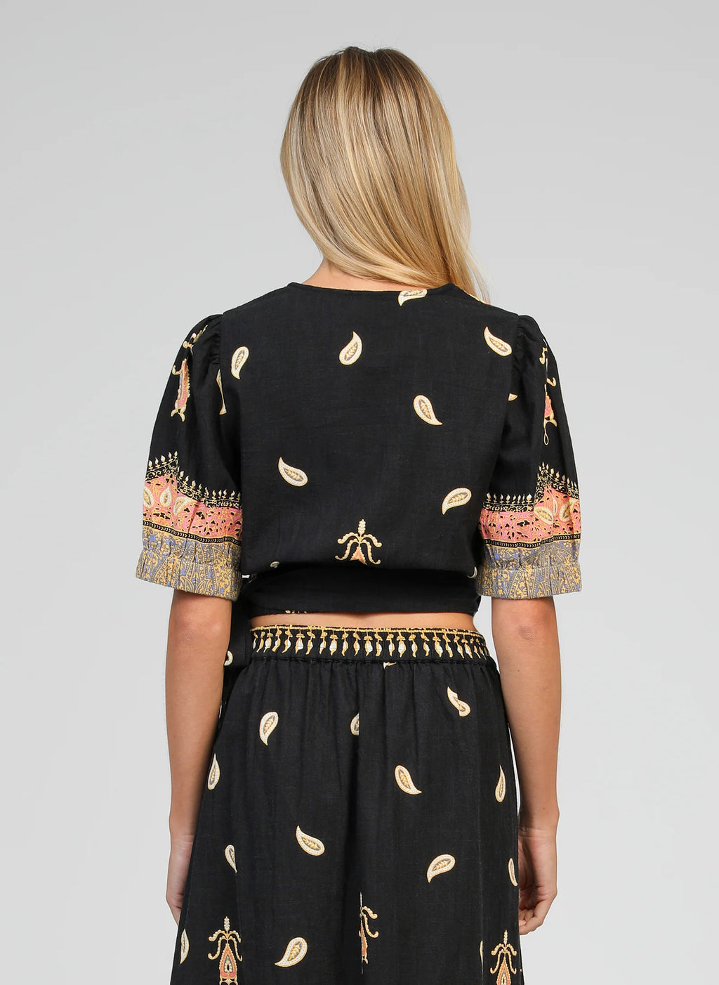 Soriana Black Top